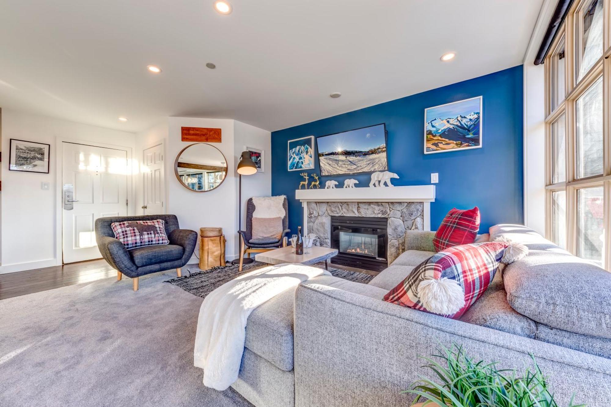 The Lookout Penthouse // A Luxe Suite In Whistler Exterior foto