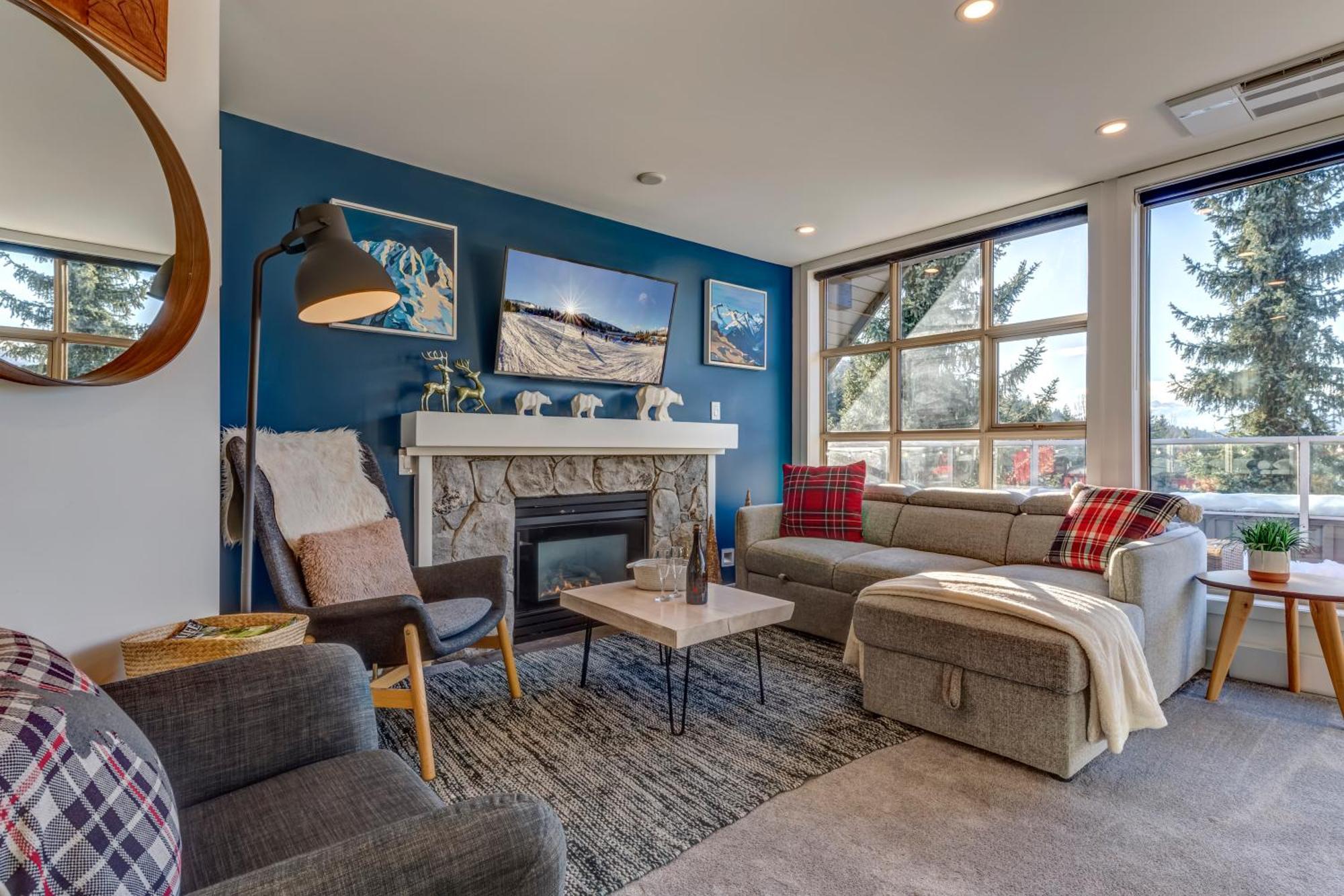 The Lookout Penthouse // A Luxe Suite In Whistler Exterior foto