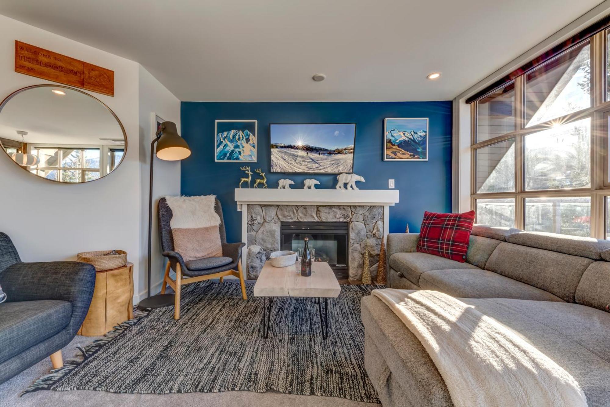 The Lookout Penthouse // A Luxe Suite In Whistler Exterior foto
